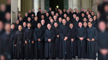 Quiénes son los agustinos, la orden del nuevo papa: una comunidad mendicante con 800 años de historia y vocación misionera