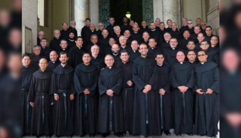 Quiénes son los agustinos, la orden del nuevo papa: una comunidad mendicante con 800 años de historia y vocación misionera
