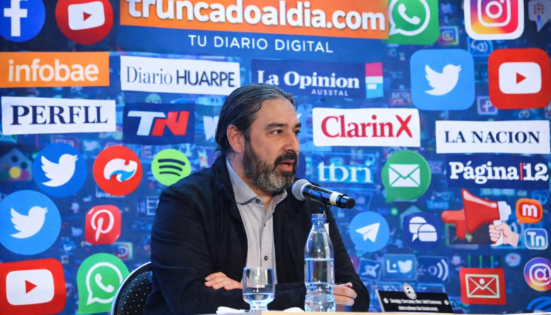 Comunicación, legalidad y responsabilidad pública