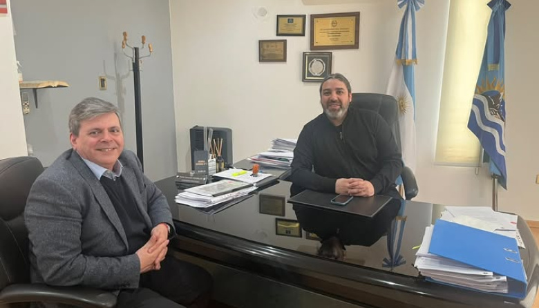 El legislador provincial visitó Pico Truncado para respaldar la gestión municipal y articular proyectos para la región.